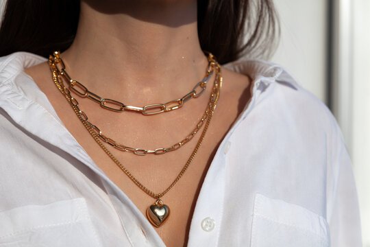 Modern necklace images